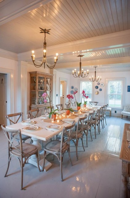 farmhouse-dining-room